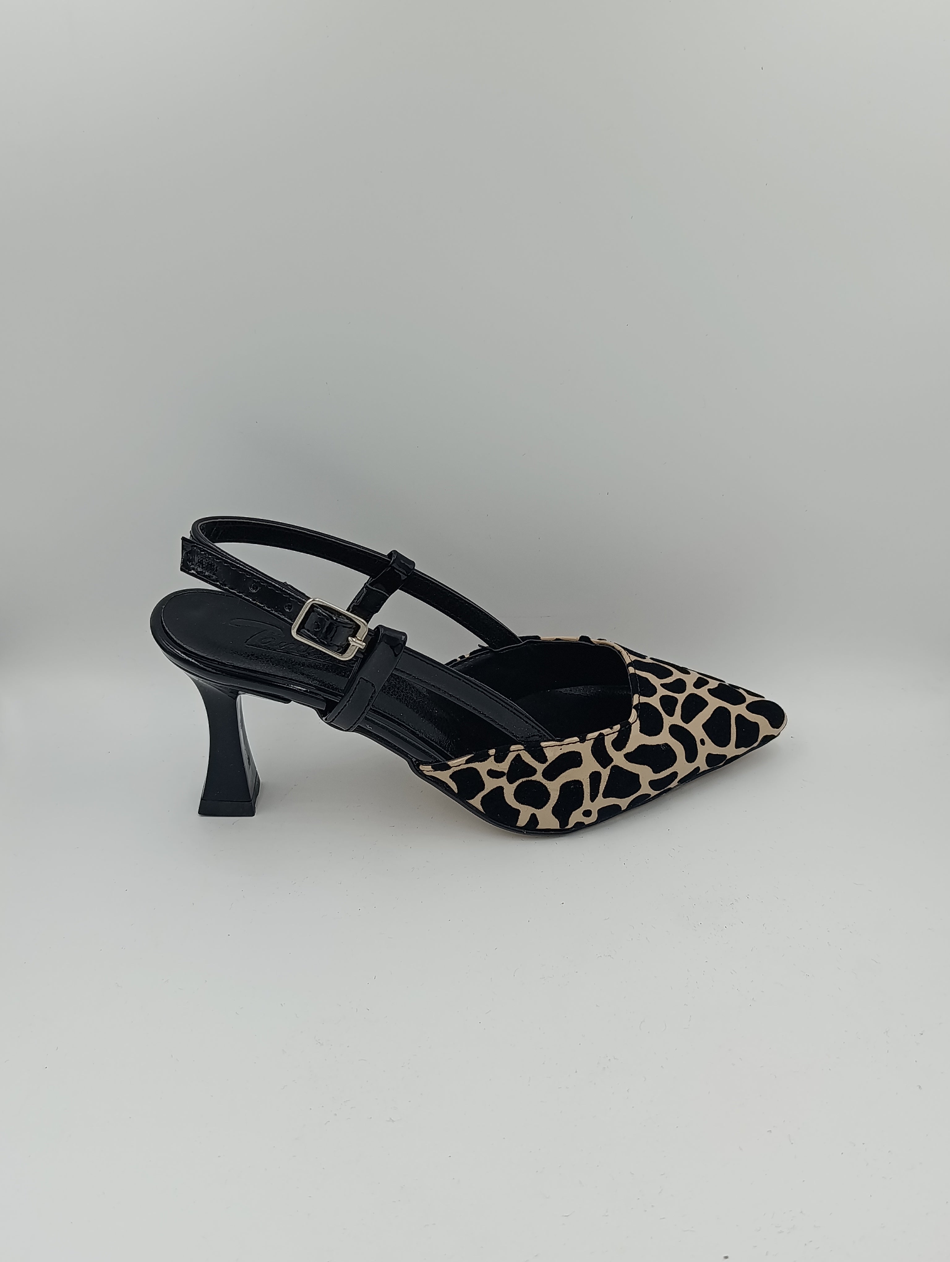 Leopar Desenli 8 Cm Kadeh Topuklu Kadın Ayakkabı