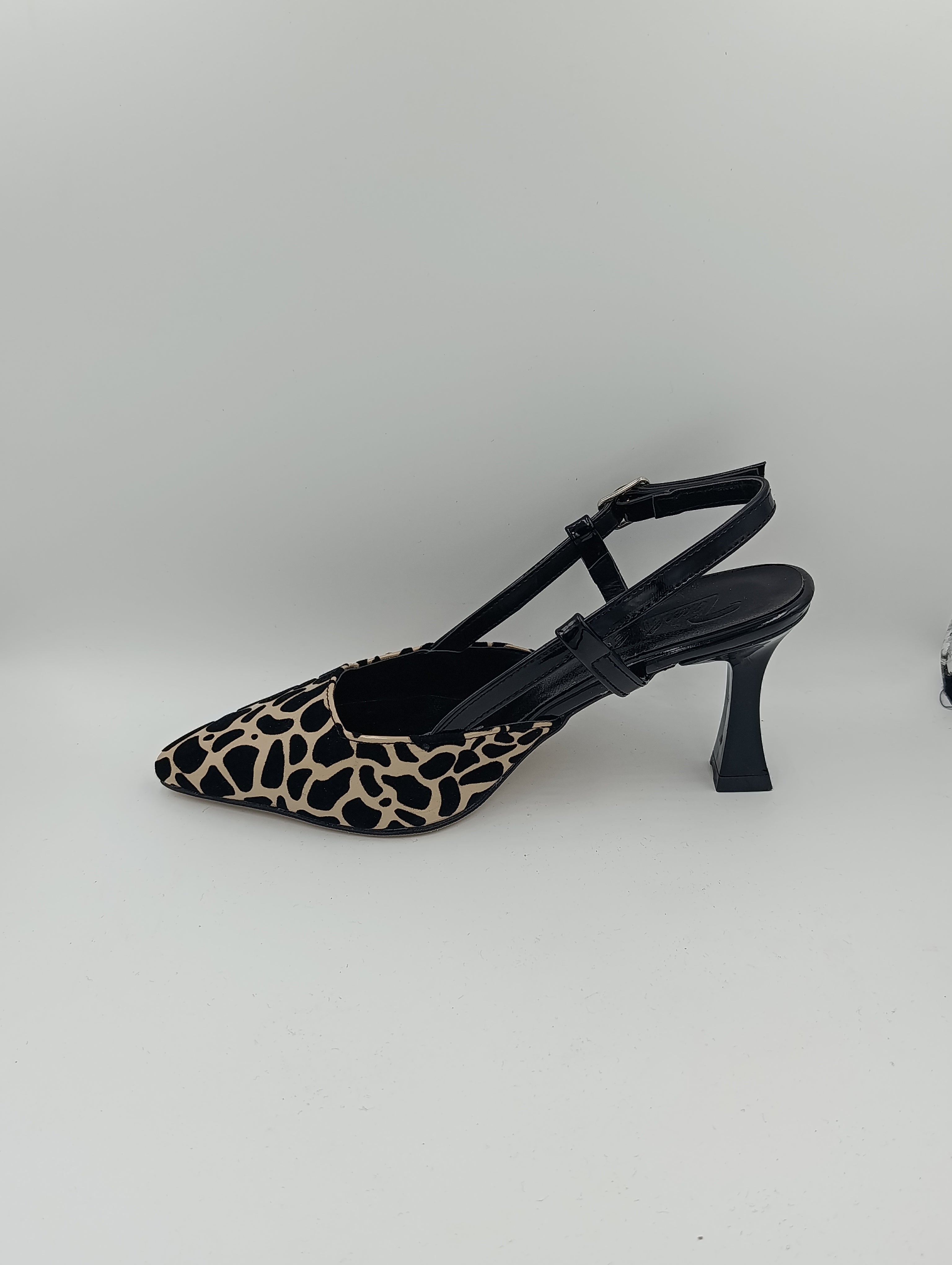 Leopar Desenli 8 Cm Kadeh Topuklu Kadın Ayakkabı