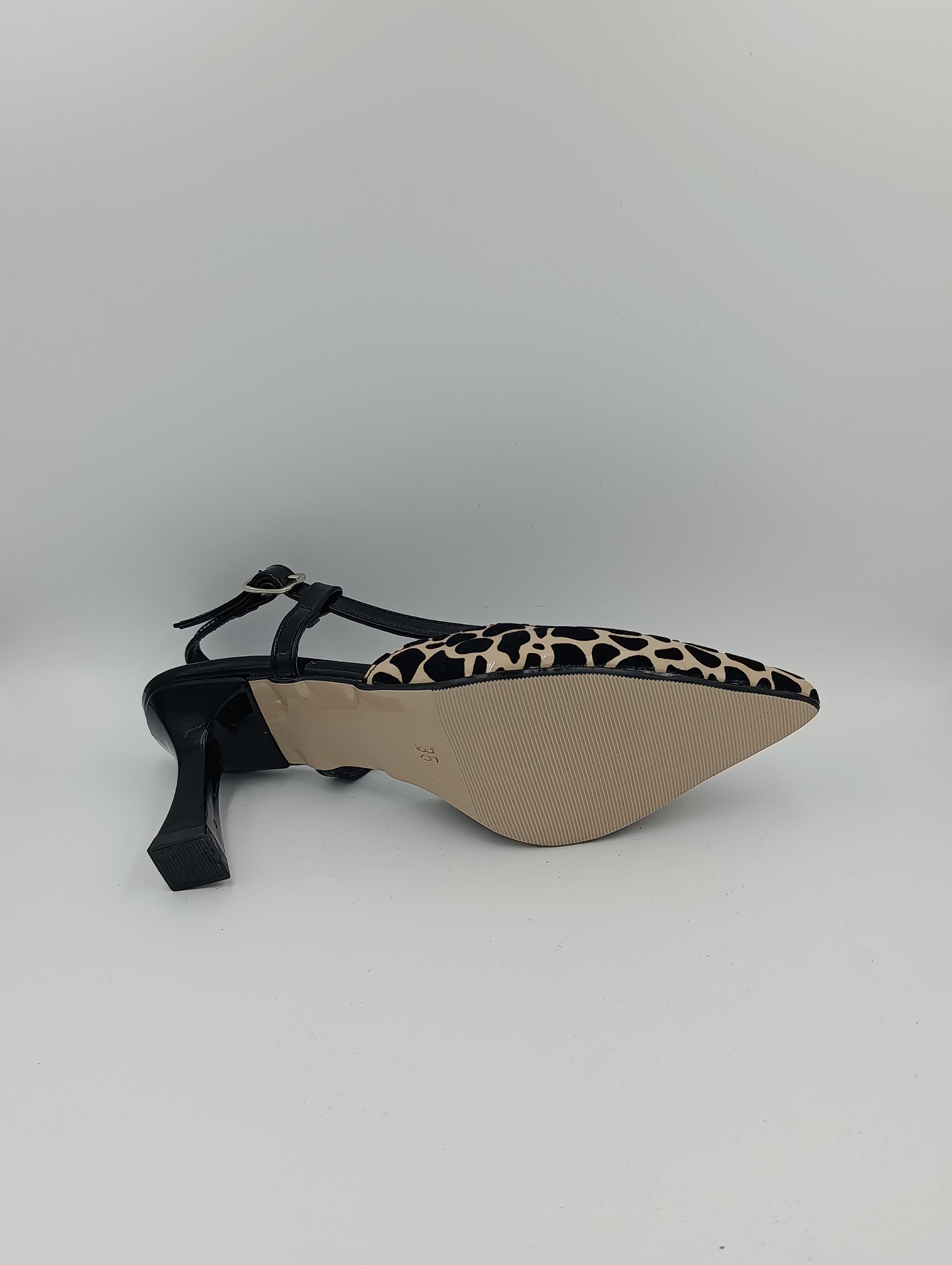 Leopar Desenli 8 Cm Kadeh Topuklu Kadın Ayakkabı