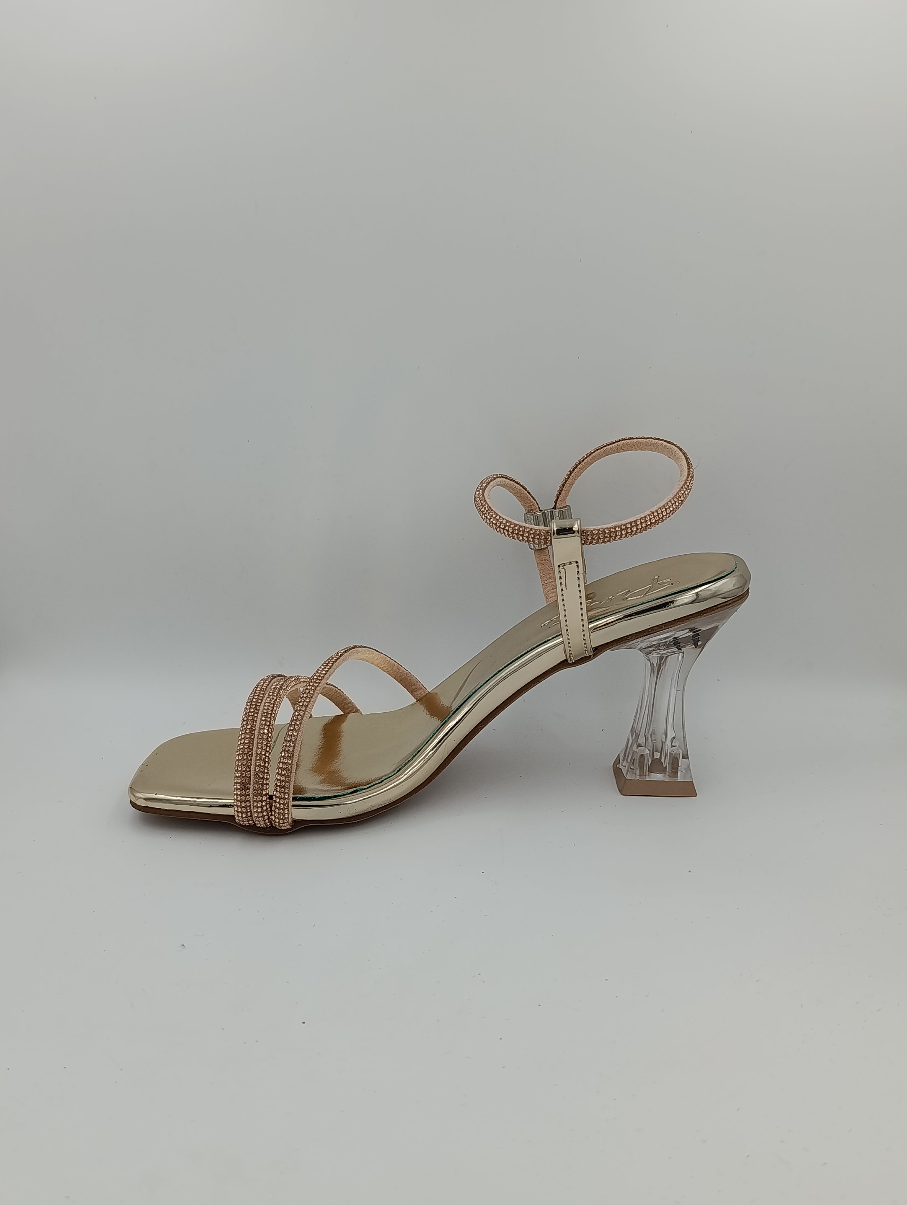 Rose Gold Taşlı Bantlı 8 Cm Şeffaf Kadeh Topuklu Rose Gold Kadın Ayakkabı