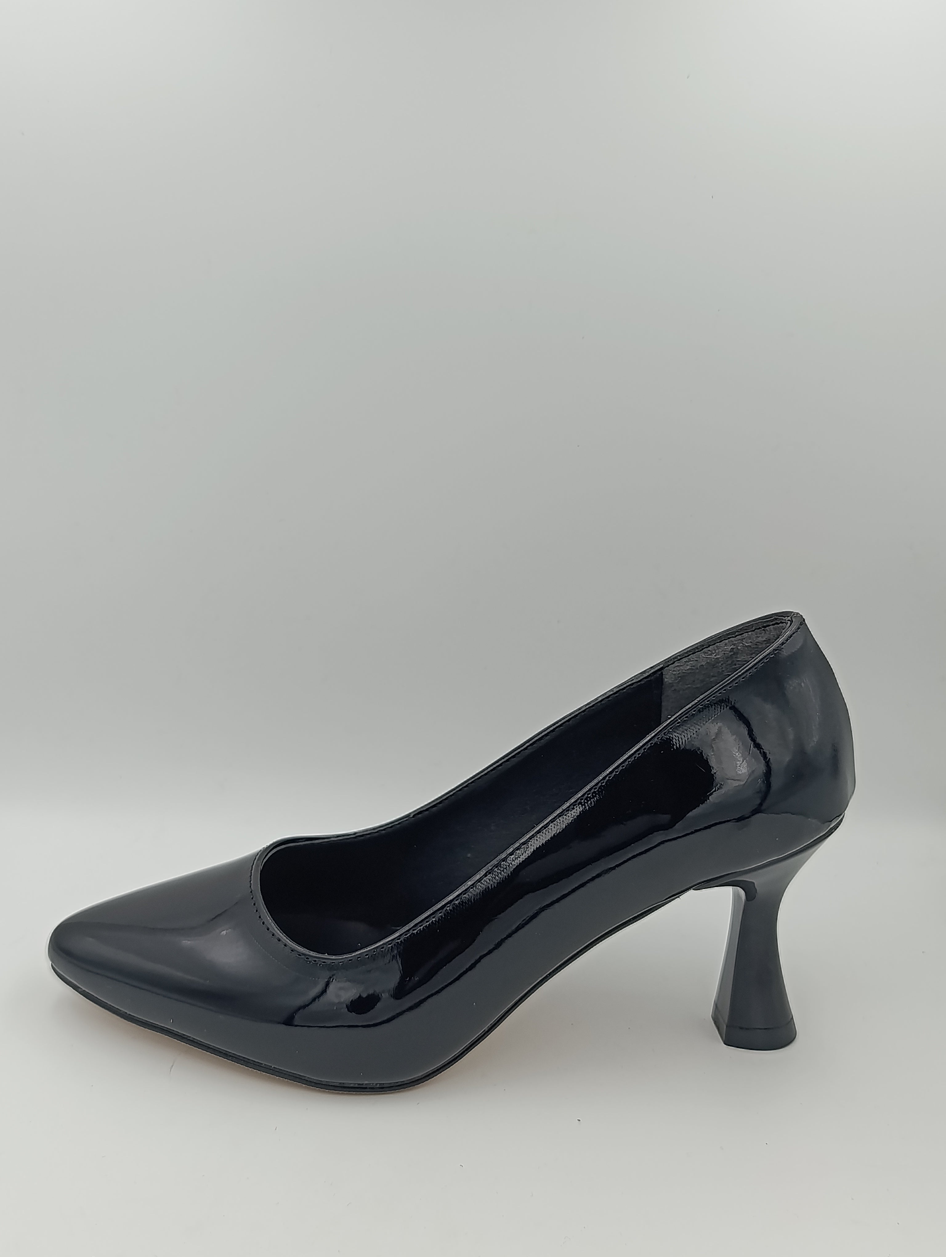 Siyah Rugan 8 cm Kadeh Topuklu Stiletto Kadın Ayakkabı