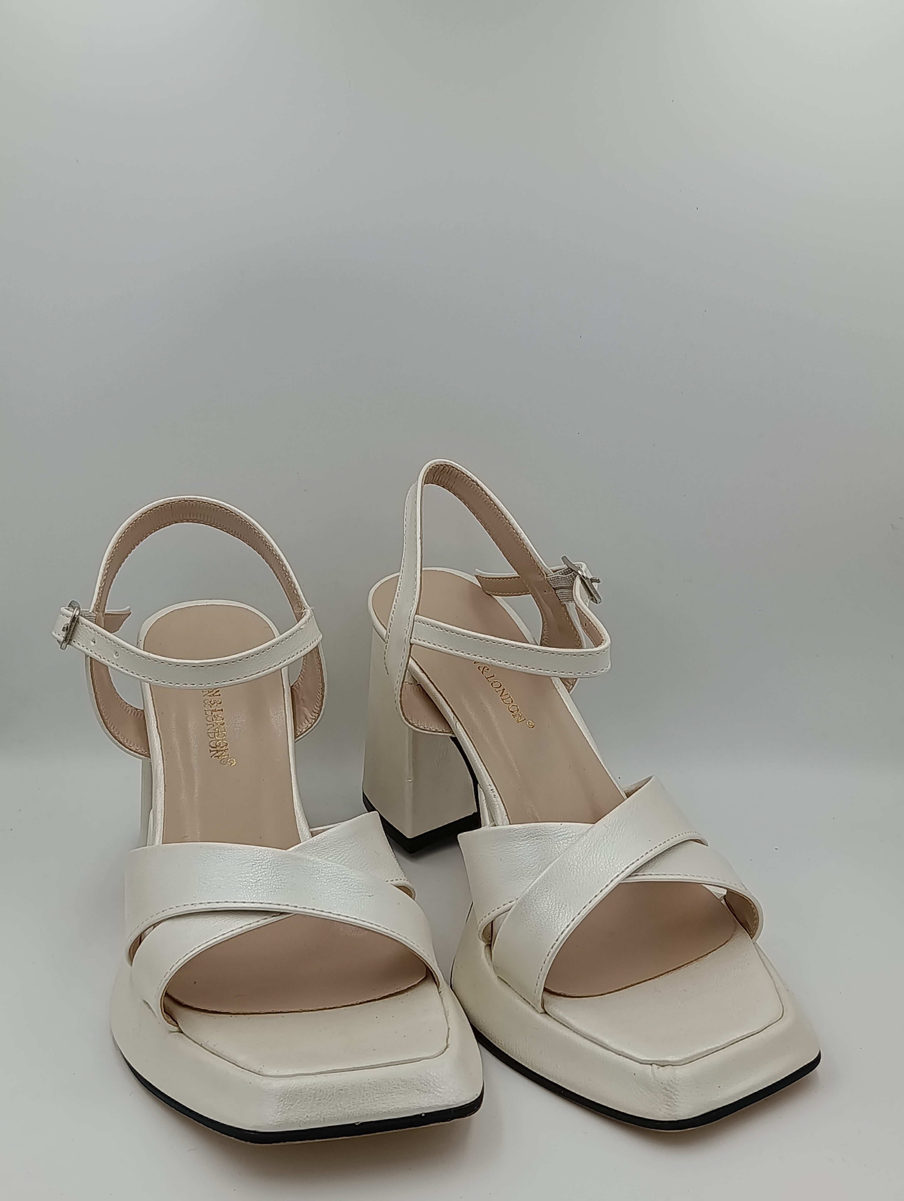 Çapraz Bantlı Vizon 9 cm Kalın Topuk Suni Deri Platform