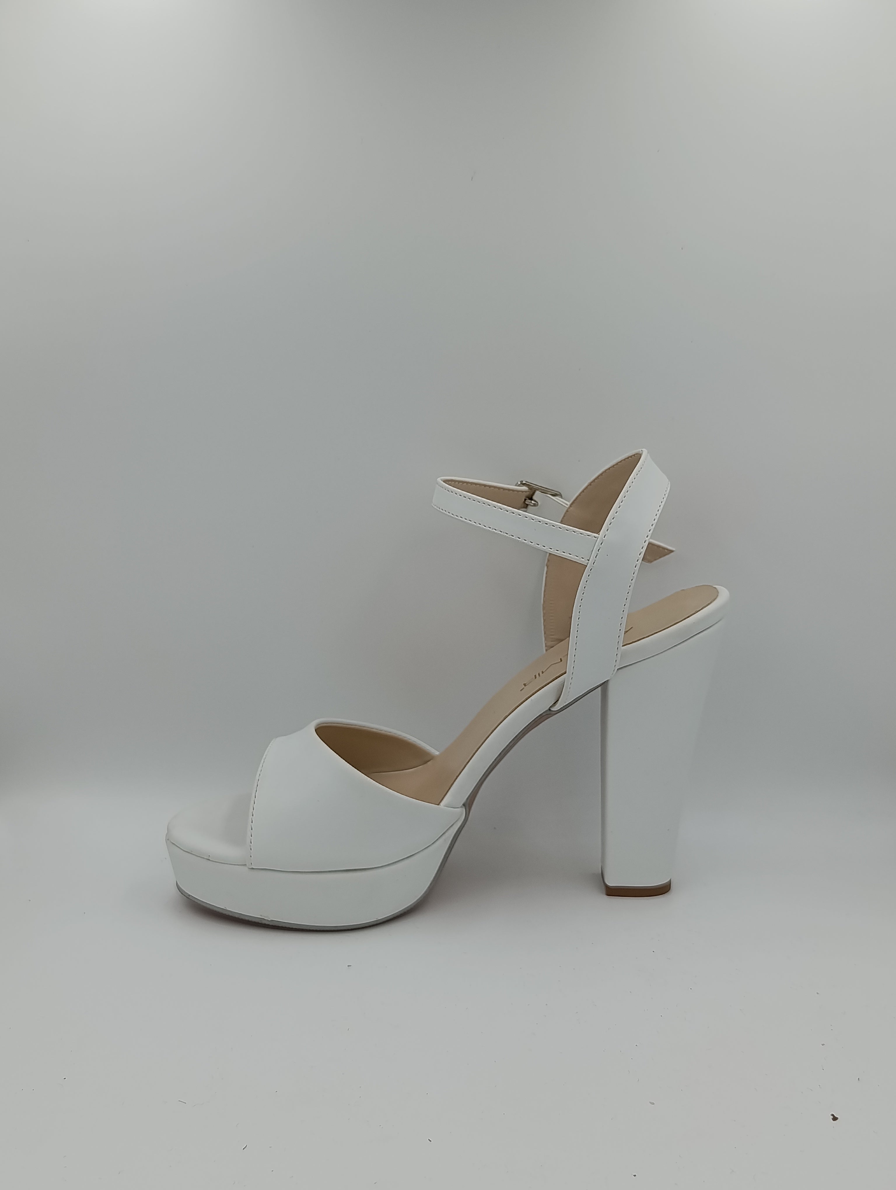 Düz Bantlı Kalın Topuk 12 Cm Beyaz Suni Deri Platform