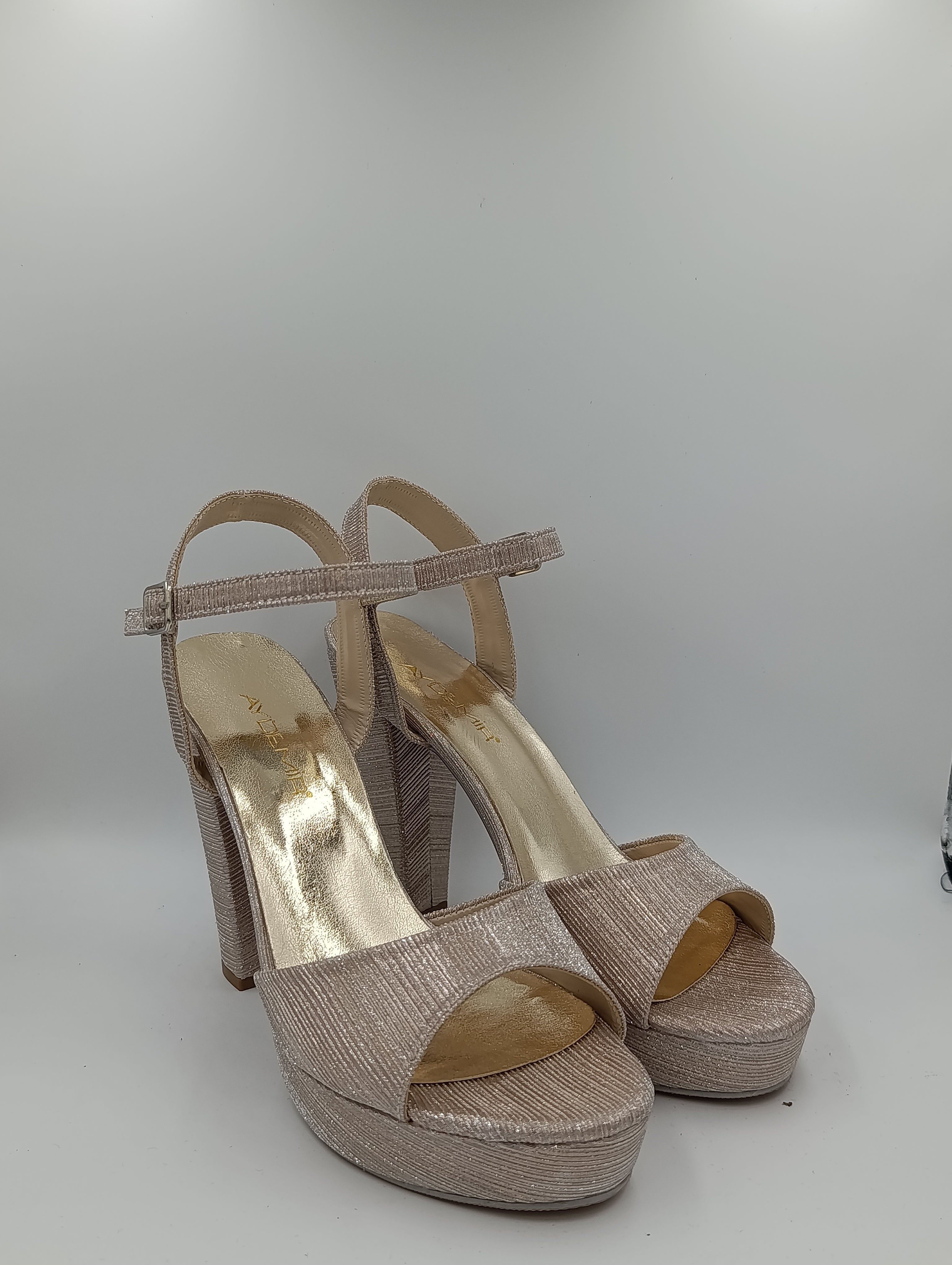 Düz Bantlı Kalın Topuk 12 Cm Rose Gold Işıltılı Platform