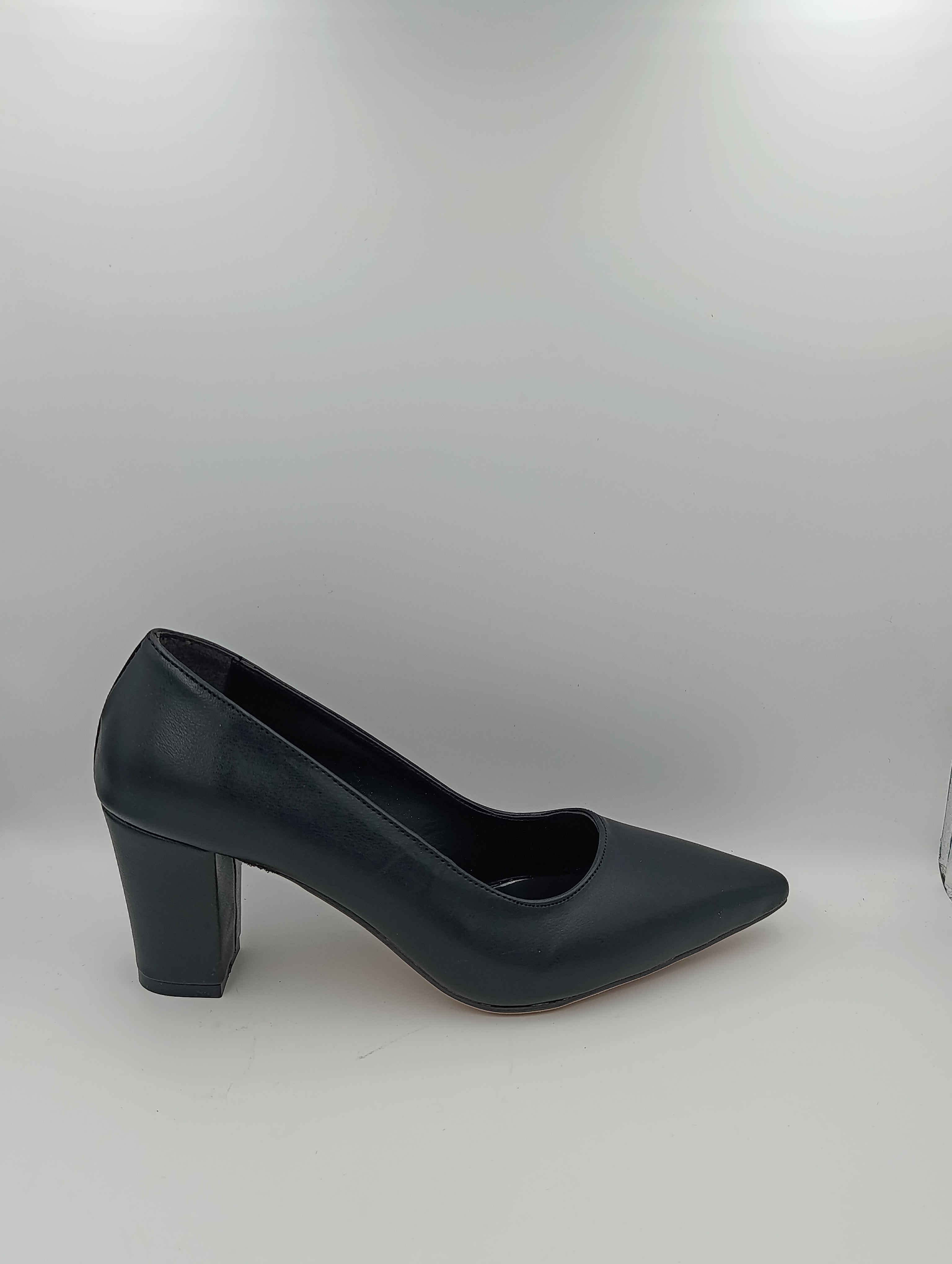 Siyah Cilt 7 Cm Kalın Topuklu Kadın Stiletto