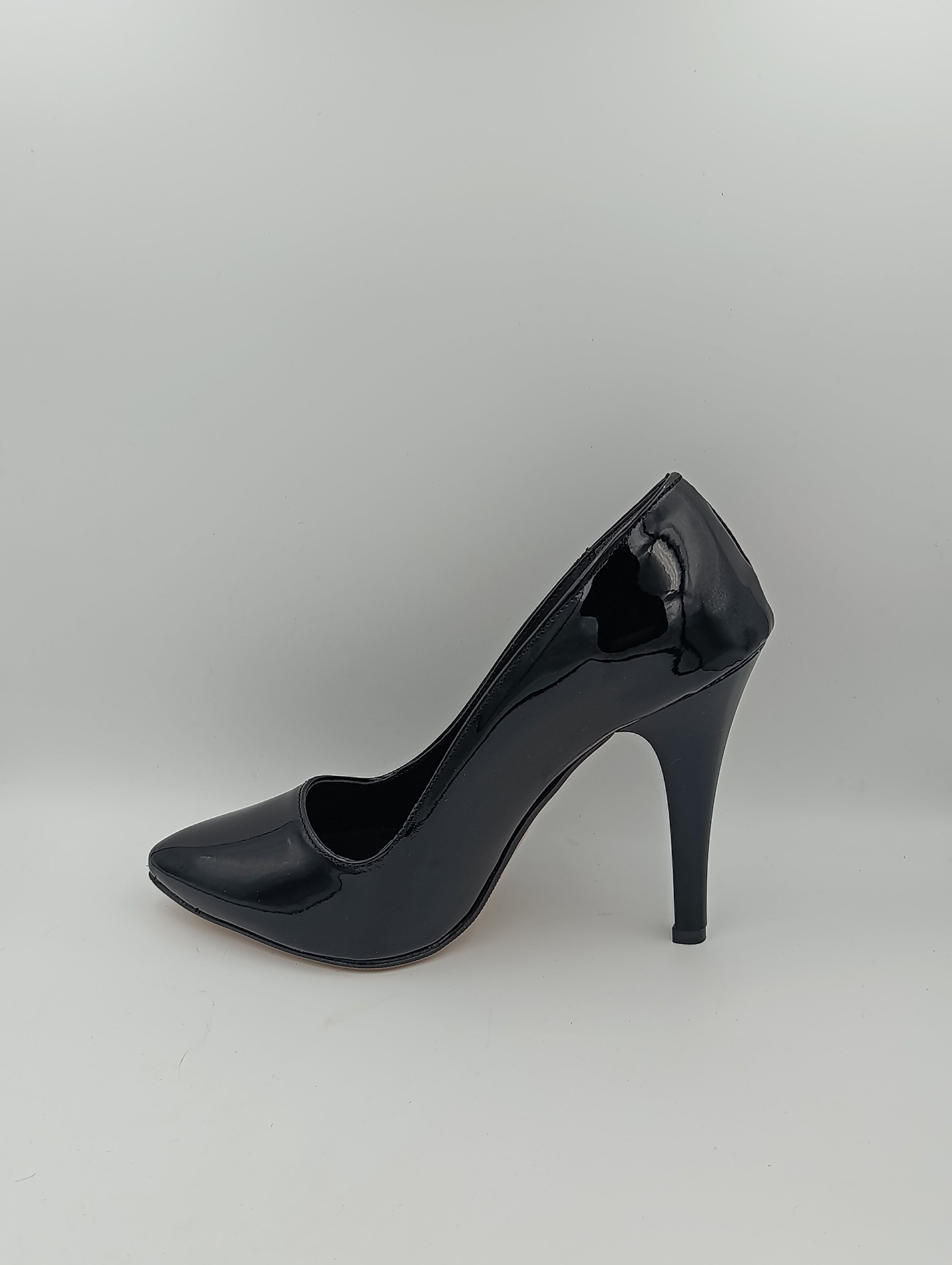 Premium Siyah Rugan İnce Topuk Stiletto