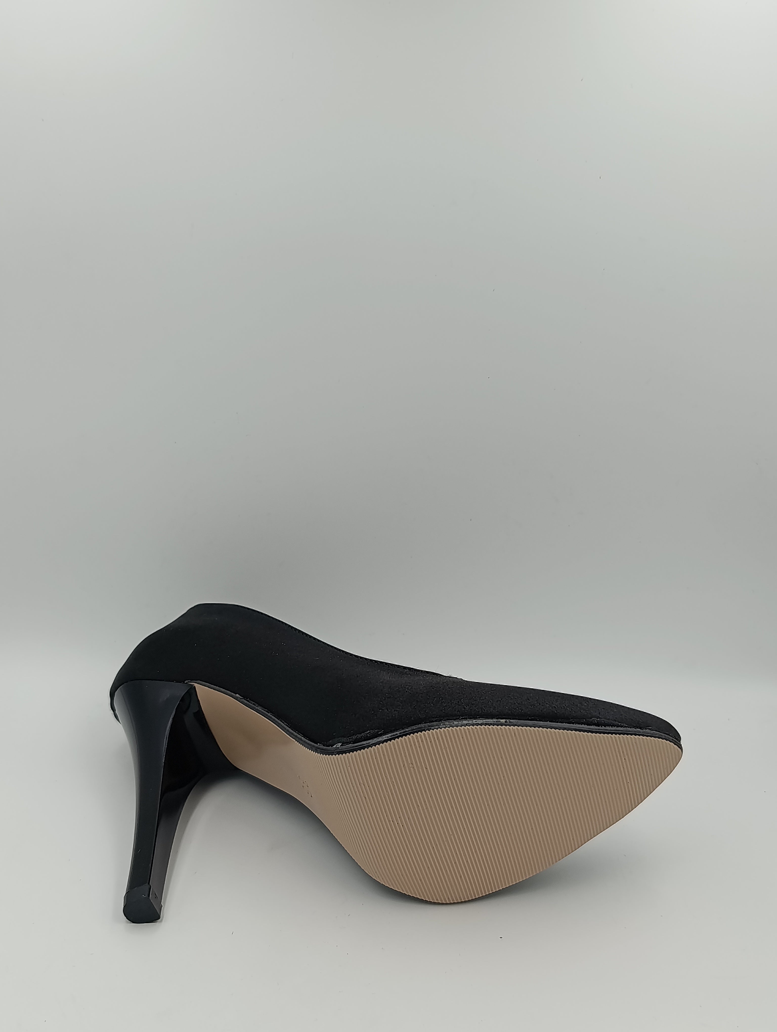 Premium Siyah Saten İnce Topuk Stiletto