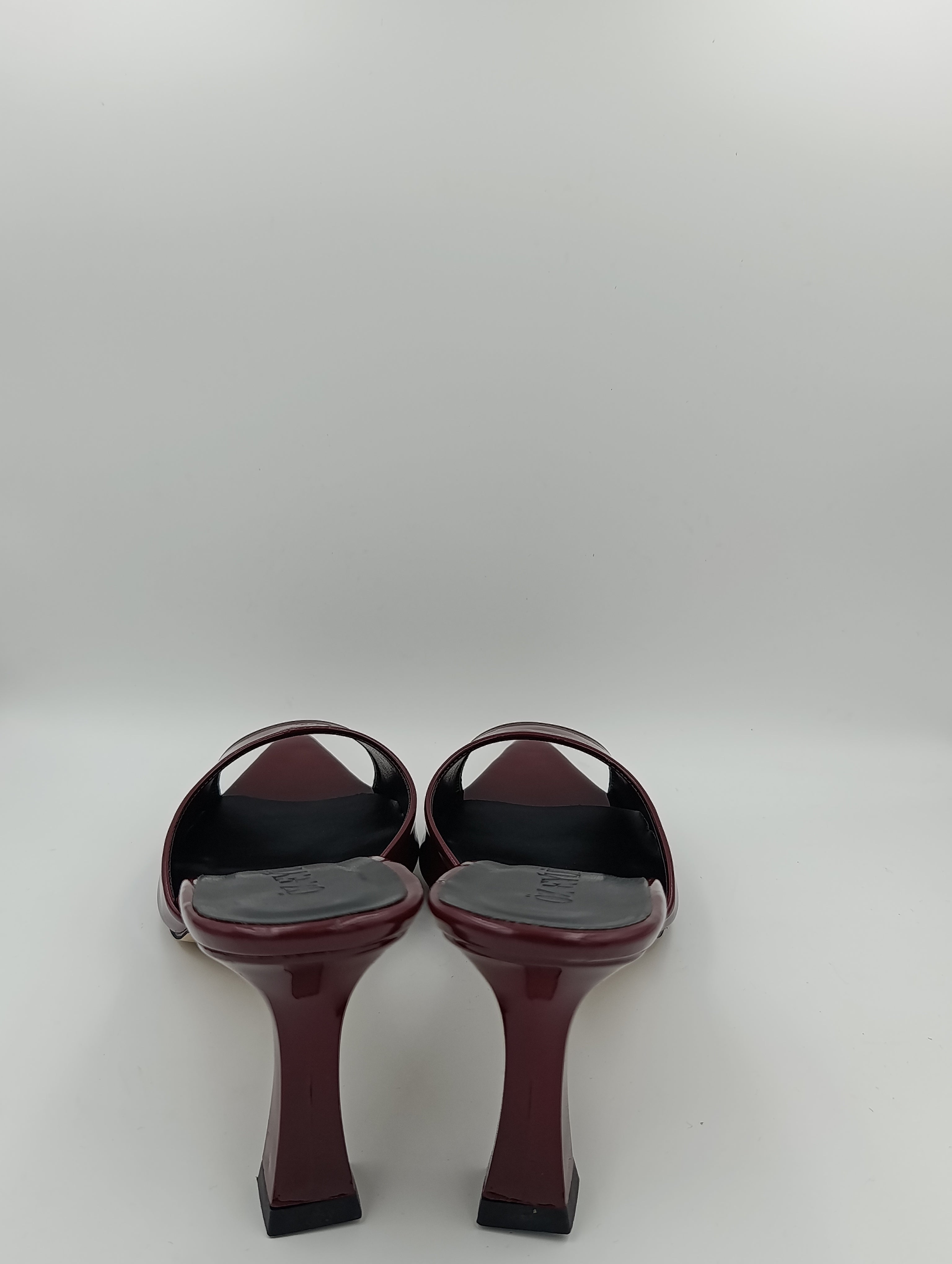 Bordo Rugan 8 Cm Kadeh Topuklu Kadın Terlik